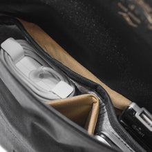 Load image into Gallery viewer, Field Pouch