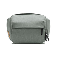 Load image into Gallery viewer, Everyday Sling 5L V1