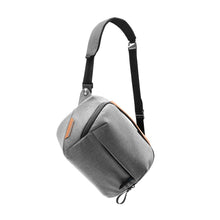Load image into Gallery viewer, Everyday Sling 5L V1
